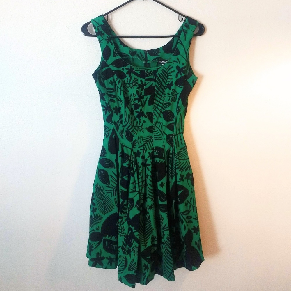 nooworks jungle print sweet pleats dress